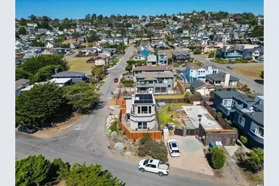 1980 Sherwood Drive, Cambria, CA 93428 - Photo 30