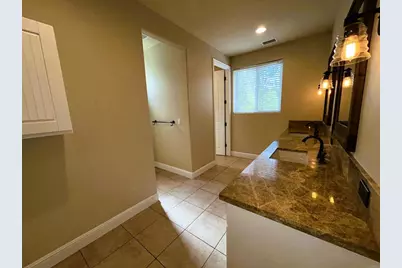 2400 Kauana Loa Dr, Escondido, CA 92029 - Photo 18