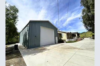 2400 Kauana Loa Dr, Escondido, CA 92029 - Photo 28