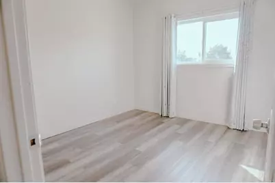 1910 B Avenue, National City, CA 91950 - Photo 10