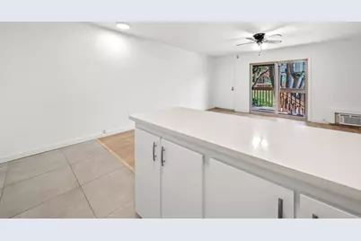 6390 Rancho Mission Road #202, San Diego, CA 92108 - Photo 2