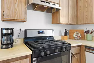 5088 Elkhart St, San Diego, CA 92105 - Photo 10