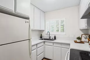 4180 Cleveland Ave, San Diego, CA 92103 - Photo 10