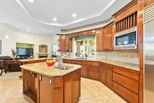 406 Milagrosa Cir, Chula Vista, CA 91910 - Photo 8