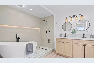 8975 Gramercy Drive, San Diego, CA 92123 - Photo 28