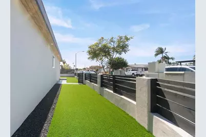 8975 Gramercy Drive, San Diego, CA 92123 - Photo 34