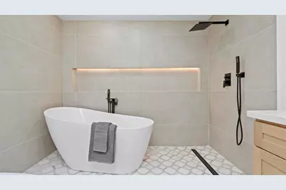 8975 Gramercy Drive, San Diego, CA 92123 - Photo 30