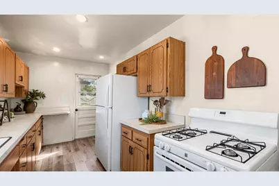 4505 Moraga Avenue, San Diego, CA 92117 - Photo 12