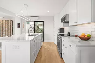 909 Olive Ave, Coronado, CA 92118 - Photo 10