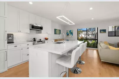 909 Olive Avenue, Coronado, CA 92118 - Photo 12