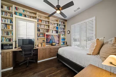 20300 Via Urbino, Porter Ranch, CA 91326 - Photo 22