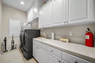 20300 Via Urbino, Porter Ranch, CA 91326 - Photo 24