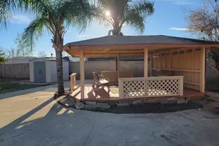 13713 Deer Hill Pl, Moreno Valley, CA 92553 - Photo 6