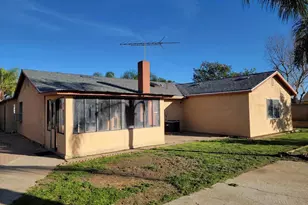 13713 Deer Hill Pl, Moreno Valley, CA 92553 - Photo 8