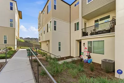 796 Makani Street #3, Chula Vista, CA 91911 - Photo 2