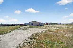 37455 Brandon Rd, Anza, CA 92539 - Photo 26