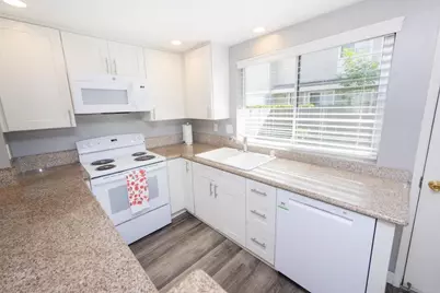 929 Jamacha Rd #B, El Cajon, CA 92019 - Photo 2