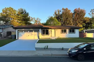 13641 Carriage Rd, Poway, CA 92064 - Photo 2