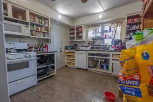 13765 Fremont St, Trona, CA 93562 - Photo 16