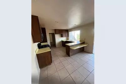 15170 Kingsway Drive, Lake Elsinore, CA 92530 - Photo 1