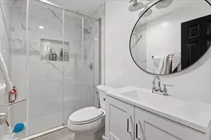 10699 San Diego Mission Rd, San Diego, CA 92108 - Photo 16