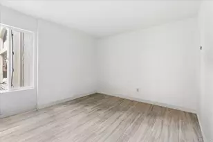 10699 San Diego Mission Rd, San Diego, CA 92108 - Photo 22