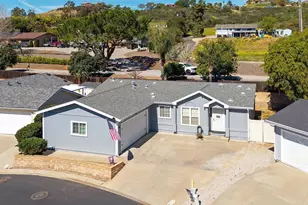 15935 Spring Oaks Rd, El Cajon, CA 92021 - Photo 2