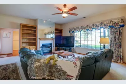 9954 Circa Valle Verde, El Cajon, CA 92021 - Photo 16