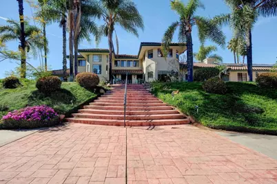 9954 Circa Valle Verde, El Cajon, CA 92021 - Photo 4