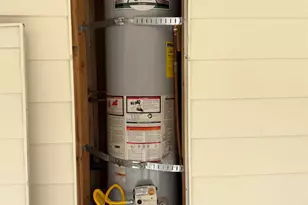 8301 Mission Gorge Road, Santee, CA 92071 - Photo 26