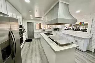 8301 Mission Gorge Road, Santee, CA 92071 - Photo 28