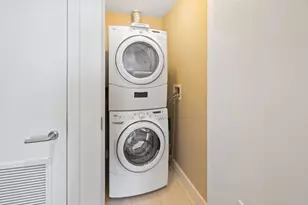 1325 Pacific Hwy, San Diego, CA 92101 - Photo 32