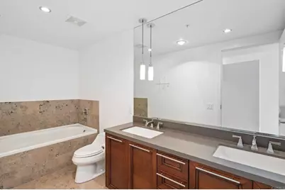 1325 Pacific Highway #906, San Diego, CA 92101 - Photo 24