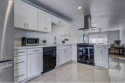 1935 Terracina Circle, Spring Valley, CA 91977 - Photo 6