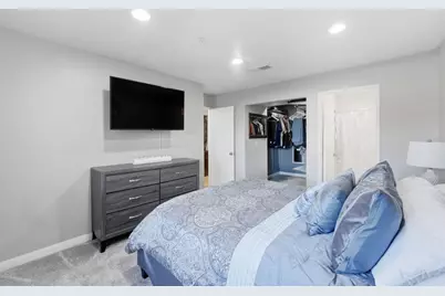 2083 Lakeridge Circle #104, Chula Vista, CA 91913 - Photo 12