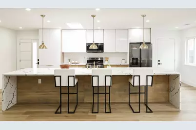 4380 Rolfe Road, San Diego, CA 92117 - Photo 4