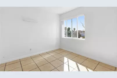 402 8 Olivewood, San Diego, CA 92113 - Photo 10