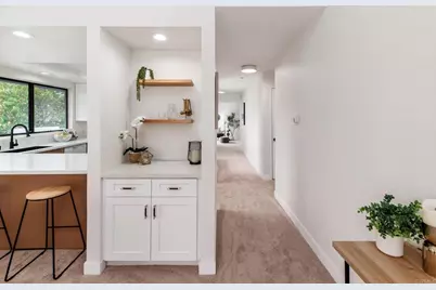 4085 Crystal Dawn #201, San Diego, CA 92122 - Photo 4
