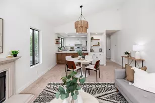 4085 Crystal Dawn, San Diego, CA 92122 - Photo 8