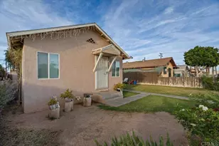 347 E B St, Brawley, CA 92227 - Photo 12