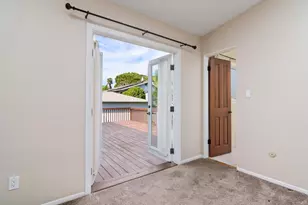 1180 Barcelona Dr, San Diego, CA 92107 - Photo 22