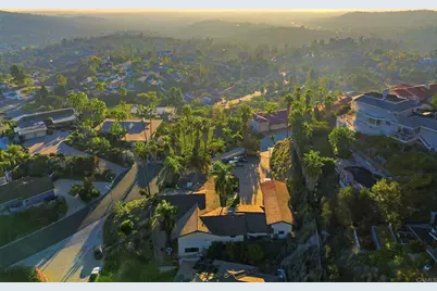 9902 Heavenly Way, La Mesa, CA 91941 - Photo 2