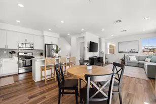 2328 Stardust, Escondido, CA 92025 - Photo 10