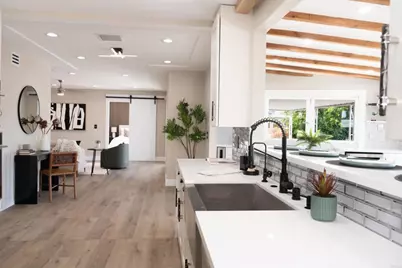 2560 Aaron Court, San Diego, CA 92105 - Photo 10