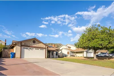 10254 Princess Joann, Santee, CA 92071 - Photo 6