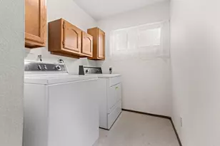 10527 Moorpark St, Spring Valley, CA 91978 - Photo 18