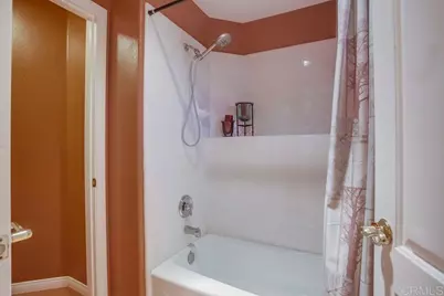 7046 Via Ostiones, Carlsbad, CA 92009 - Photo 54