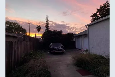 22093 Redwood Road, Castro Valley, CA 94546 - Photo 20