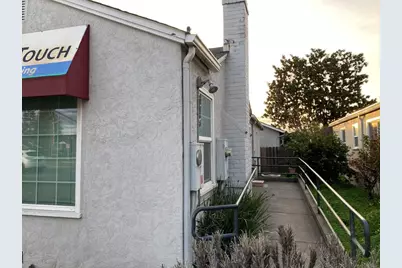 22093 Redwood Road, Castro Valley, CA 94546 - Photo 2