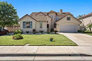 29419 Pebble Beach Dr, Murrieta, CA 92563 - Photo 2